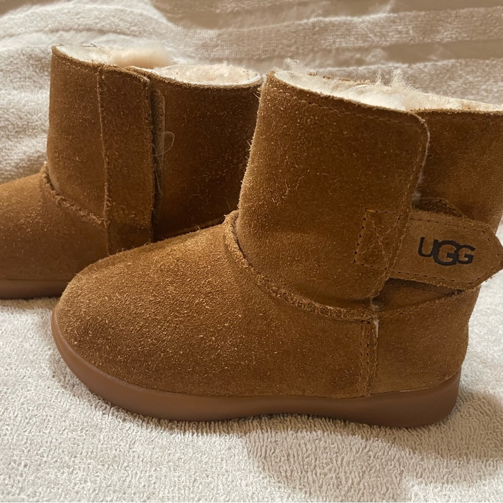 UGG® Kids' Keelan Suede Boots - Girls